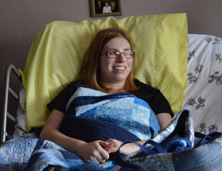 Close-up-in-bed-photo